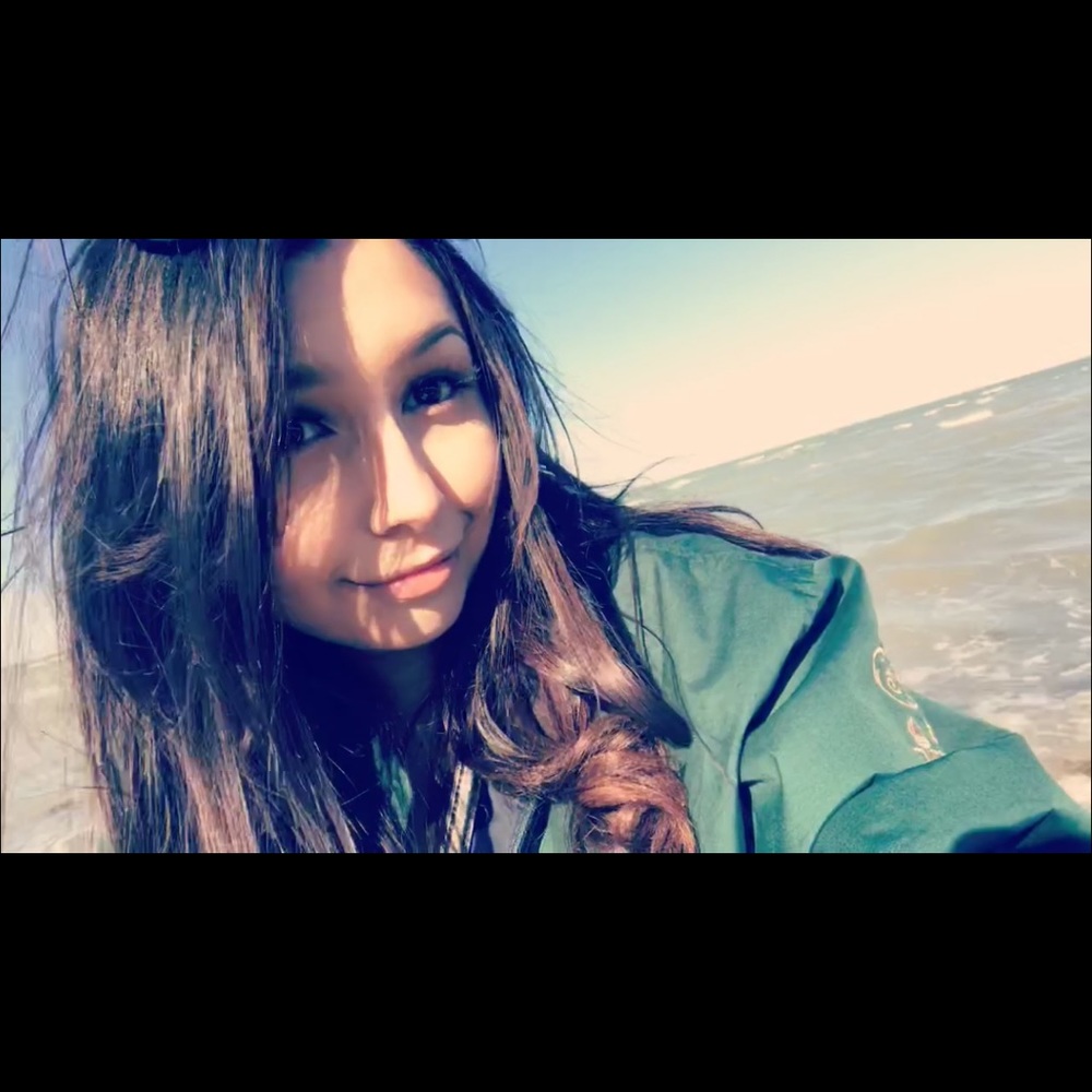 Hello! I’m Cori 🍃 Thanks for coming to my shop!